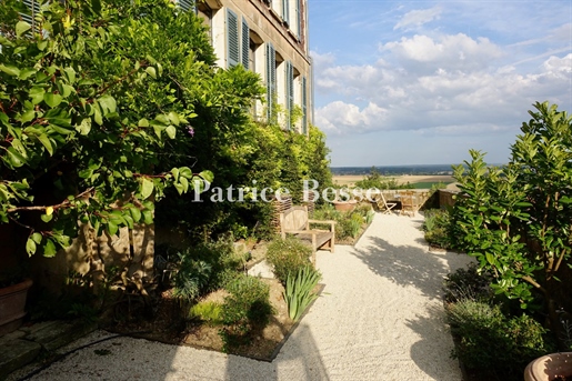 Maison 11 pièces 532 m² · à Ervy-le-Châtel · 532 m² · 744 000 €