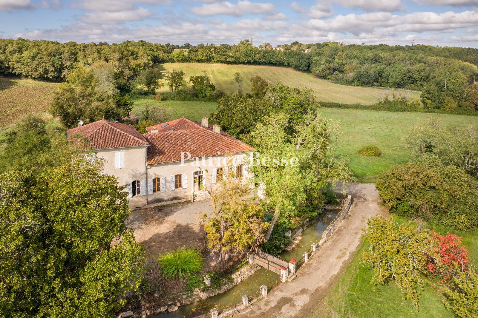 Maison à vendre, 1120m², Valence-sur-Baïse