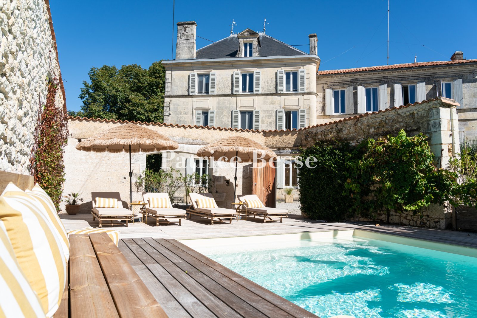 Maison à vendre, 373m², Mirambeau