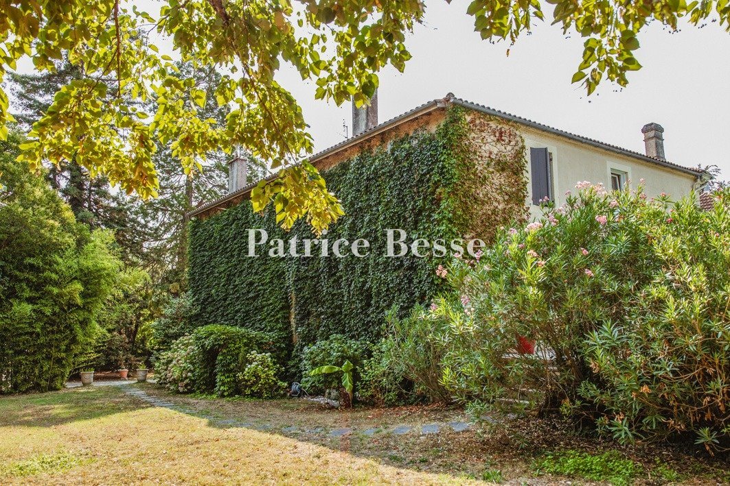Maison à vendre, 347m², Cérons