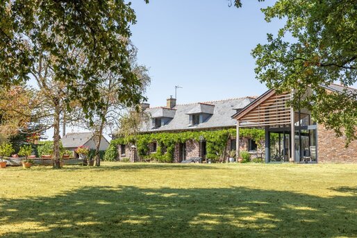 Maison 7 pièces 214 m² · à Iffendic · 214 m² · 650 000 €