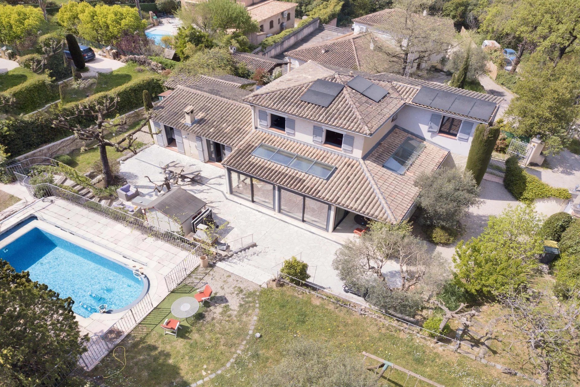 Maison à vendre, 200m², Mouans-Sartoux