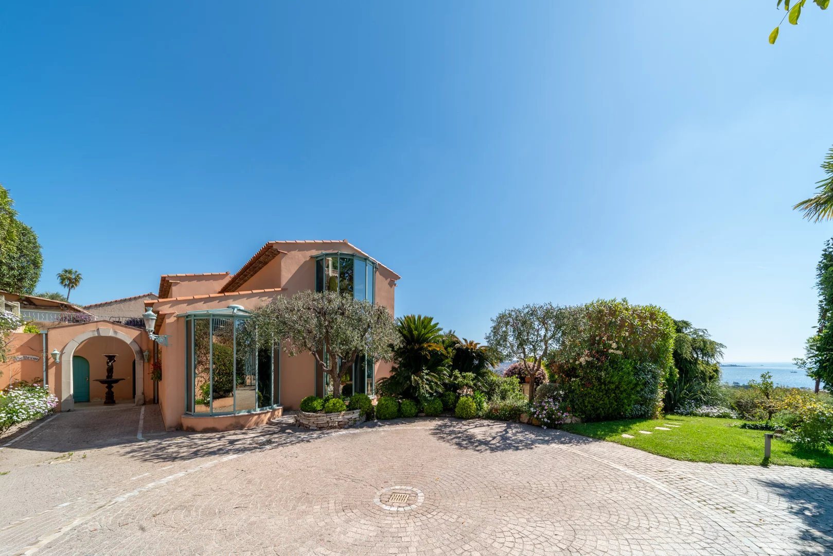 Maison à vendre, 290m², Golfe-Juan