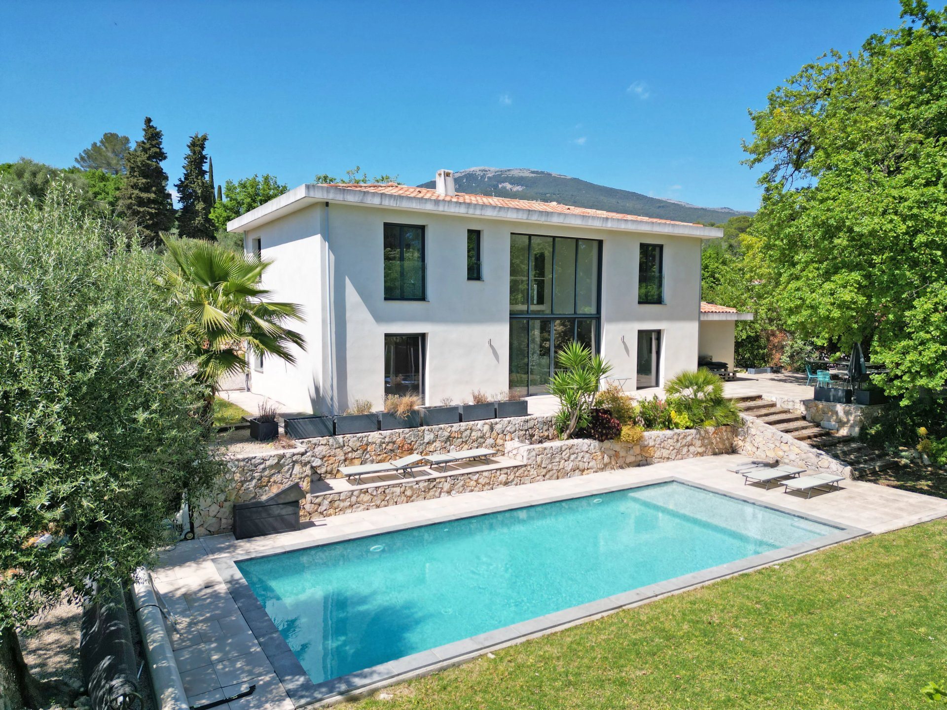 Maison à vendre, 173m², Roquefort-les-Pins