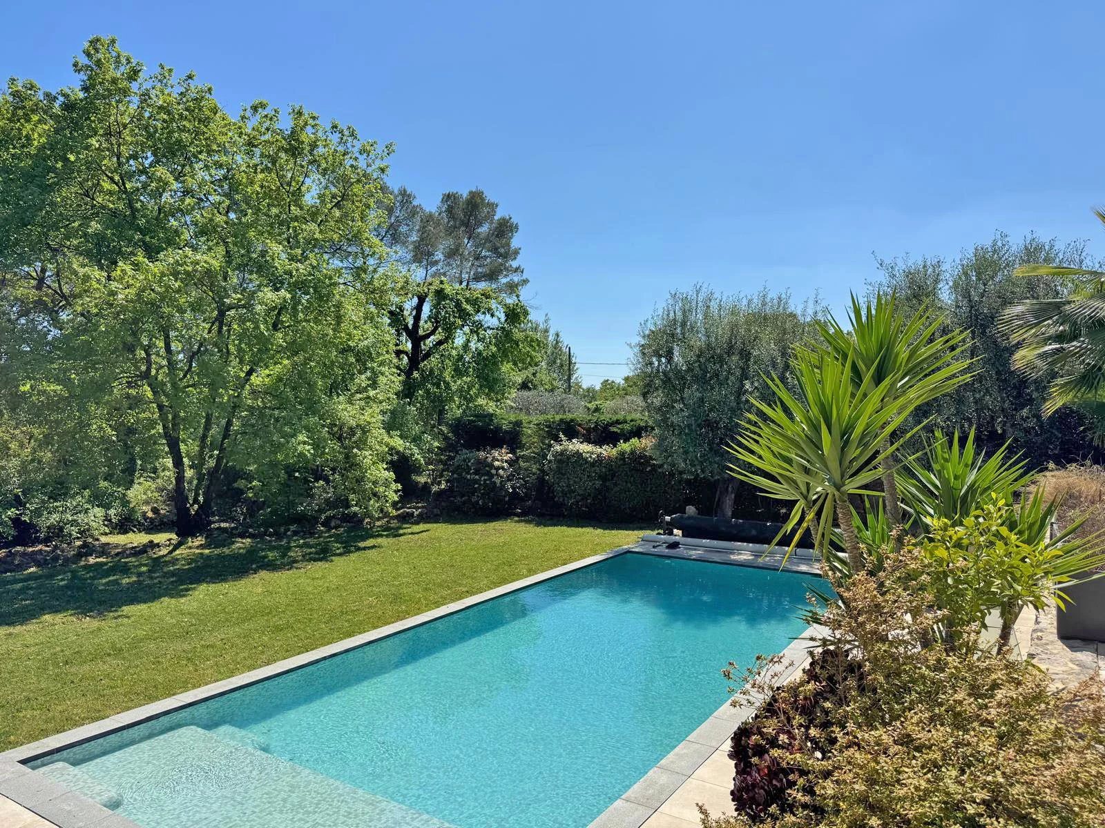 Maison à vendre, 173m², Roquefort-les-Pins