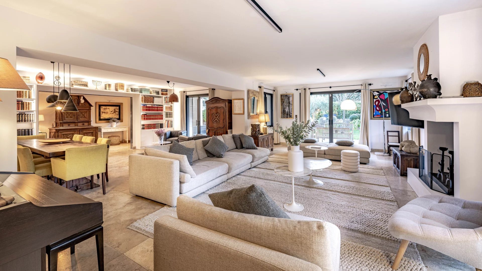 Maison à vendre, 249m², Eygalières