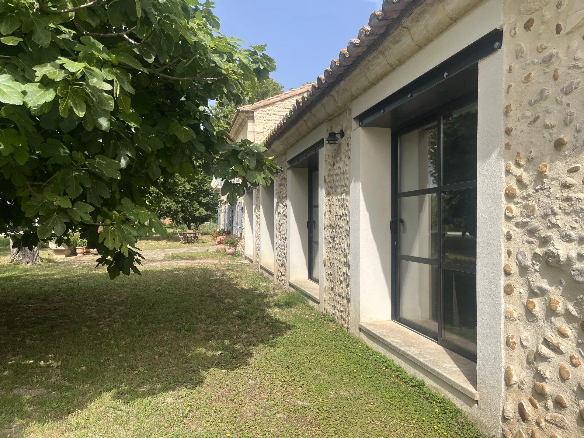 Maison à vendre, 332m², Arles