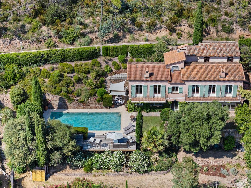 Maison à vendre, 206m², Théoule-sur-Mer
