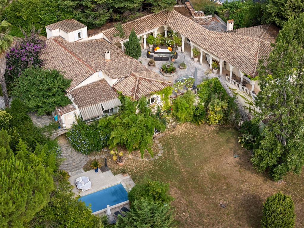 Maison à vendre, 320m², Grasse