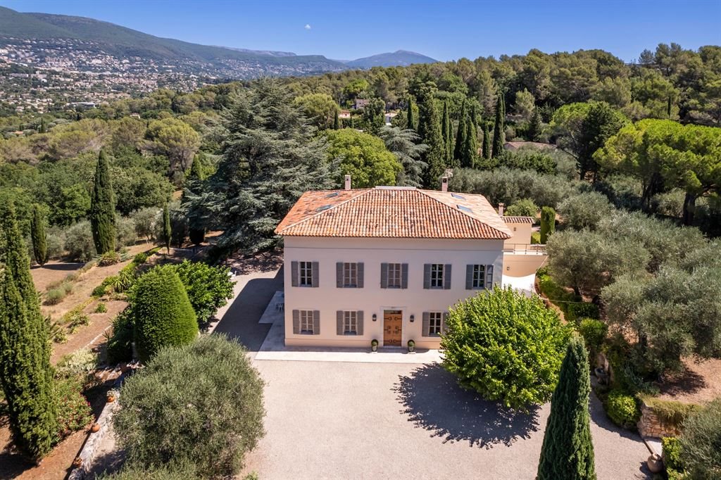 Maison à vendre, 375m², Grasse