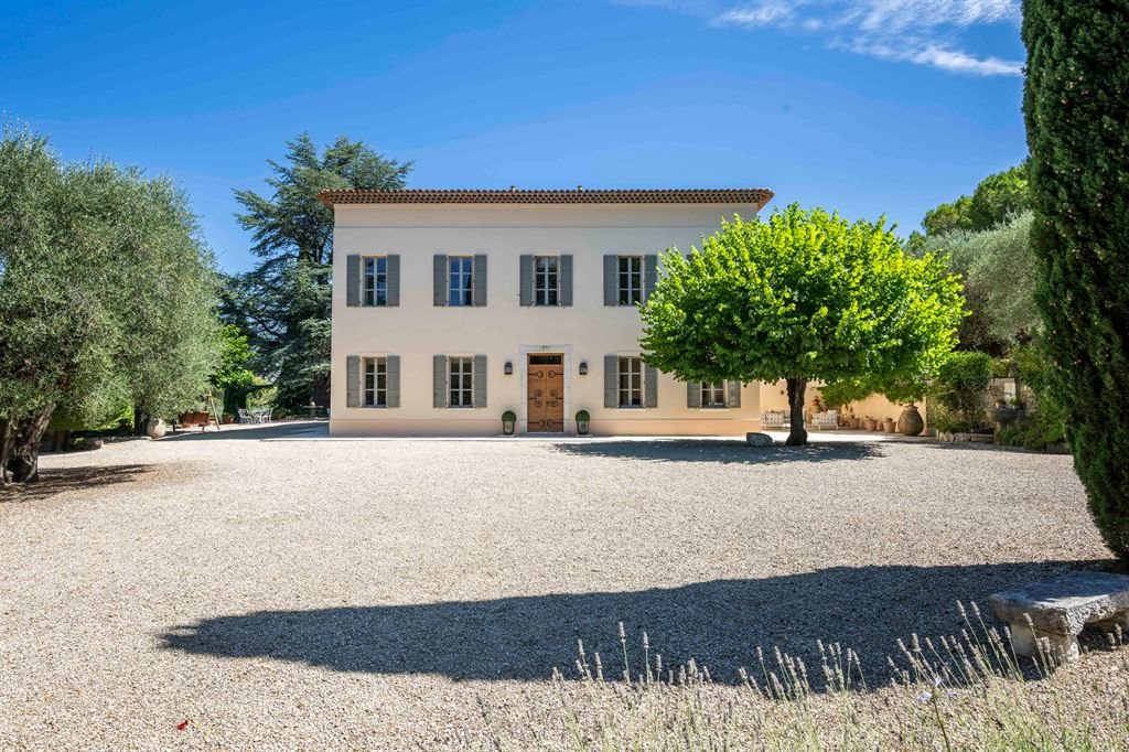 Maison à vendre, 375m², Grasse
