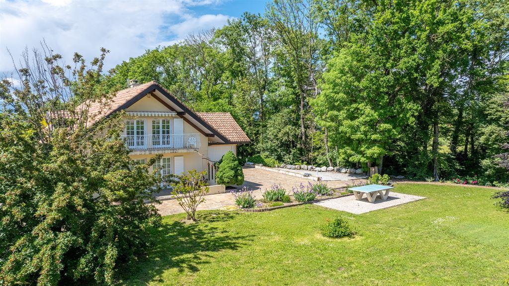 Maison à vendre, 380m², Chens-sur-Léman