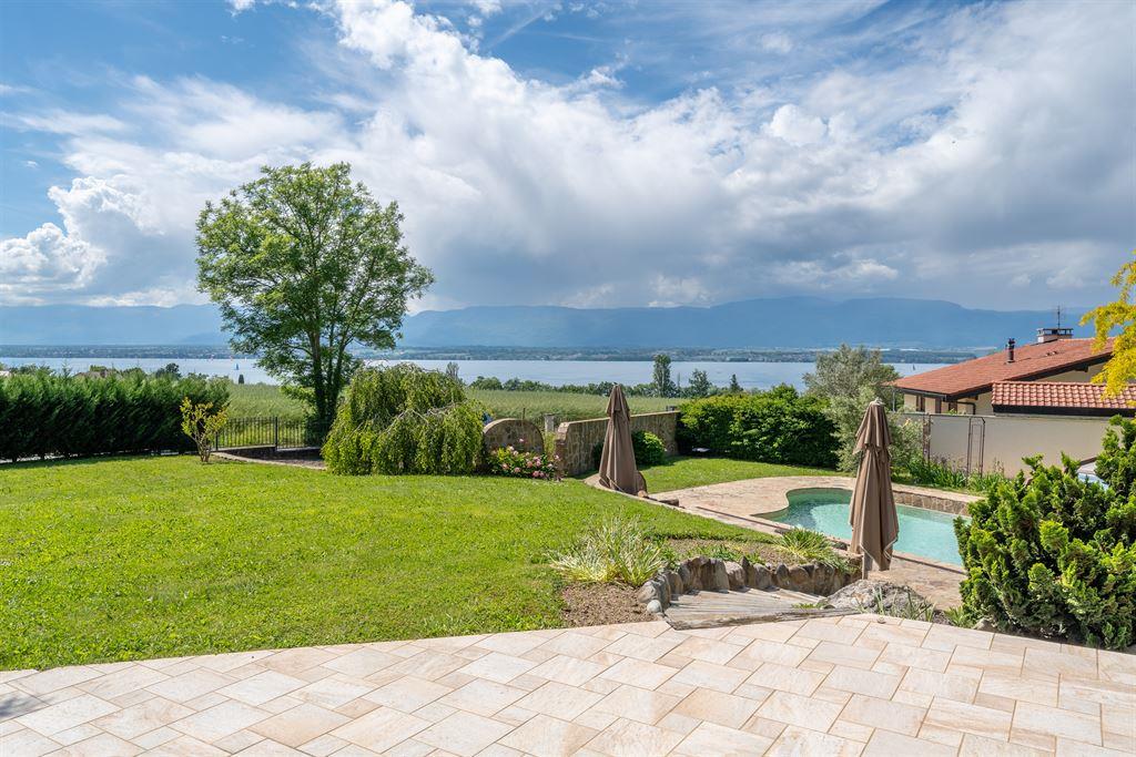 Maison à vendre, 380m², Chens-sur-Léman