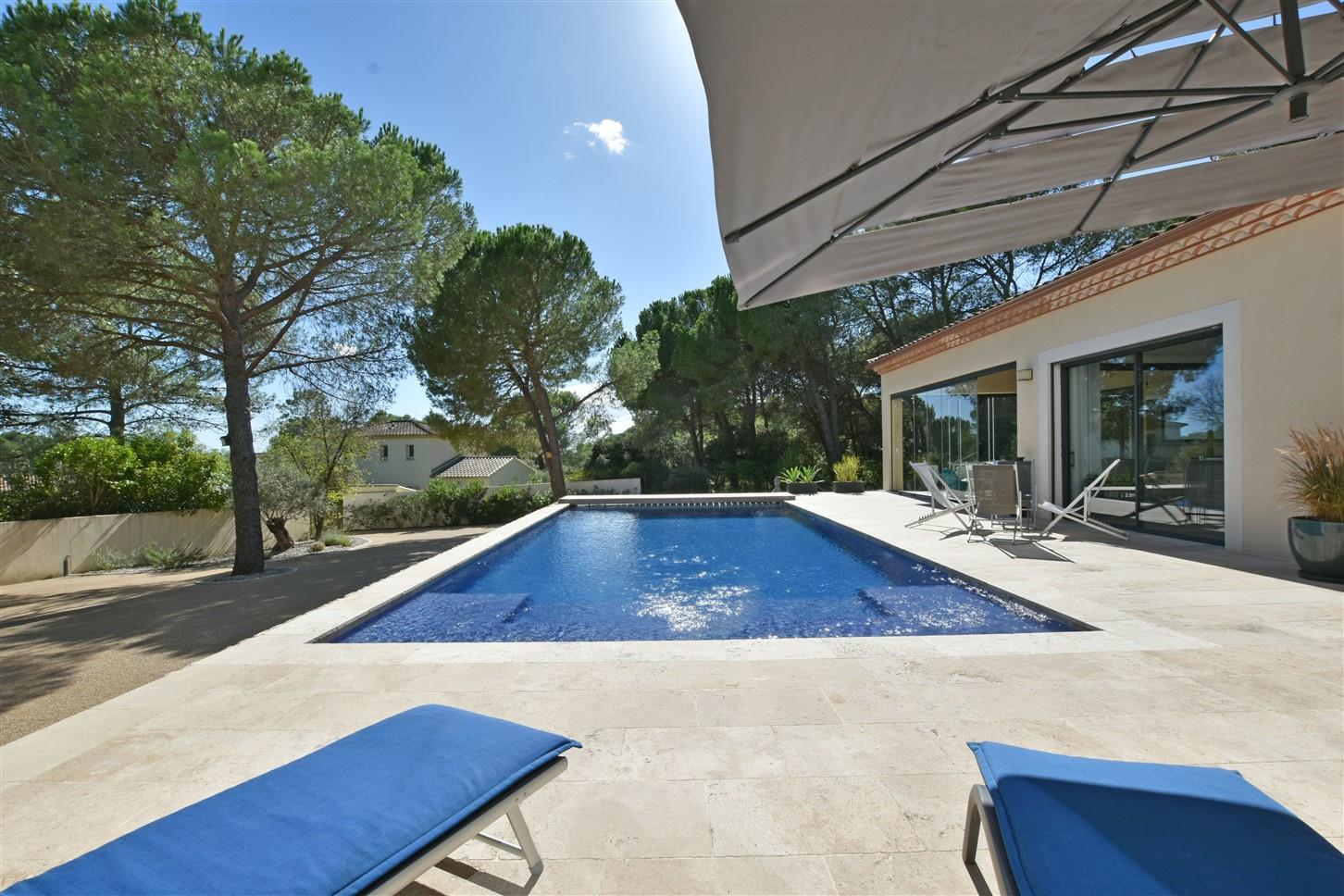 Maison à vendre, 288m², Nages-et-Solorgues