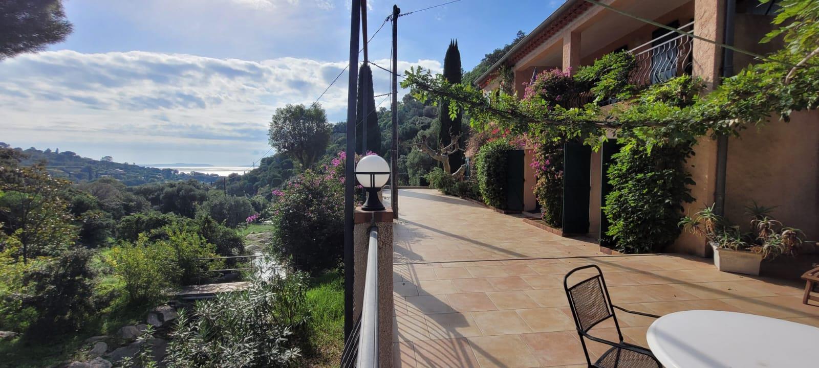 Maison à vendre, 220m², Le Lavandou