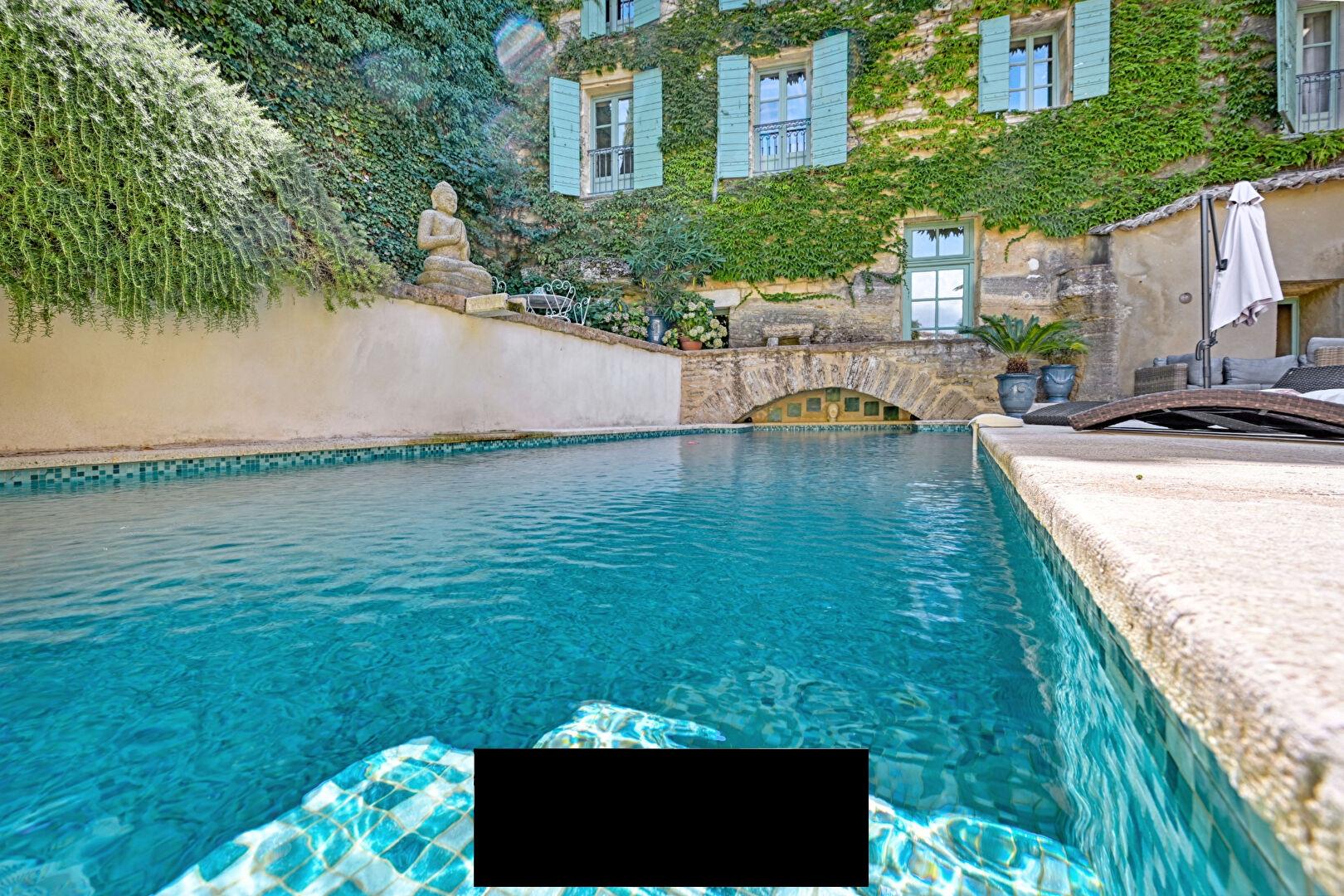 Maison à vendre, 365m², Uzès