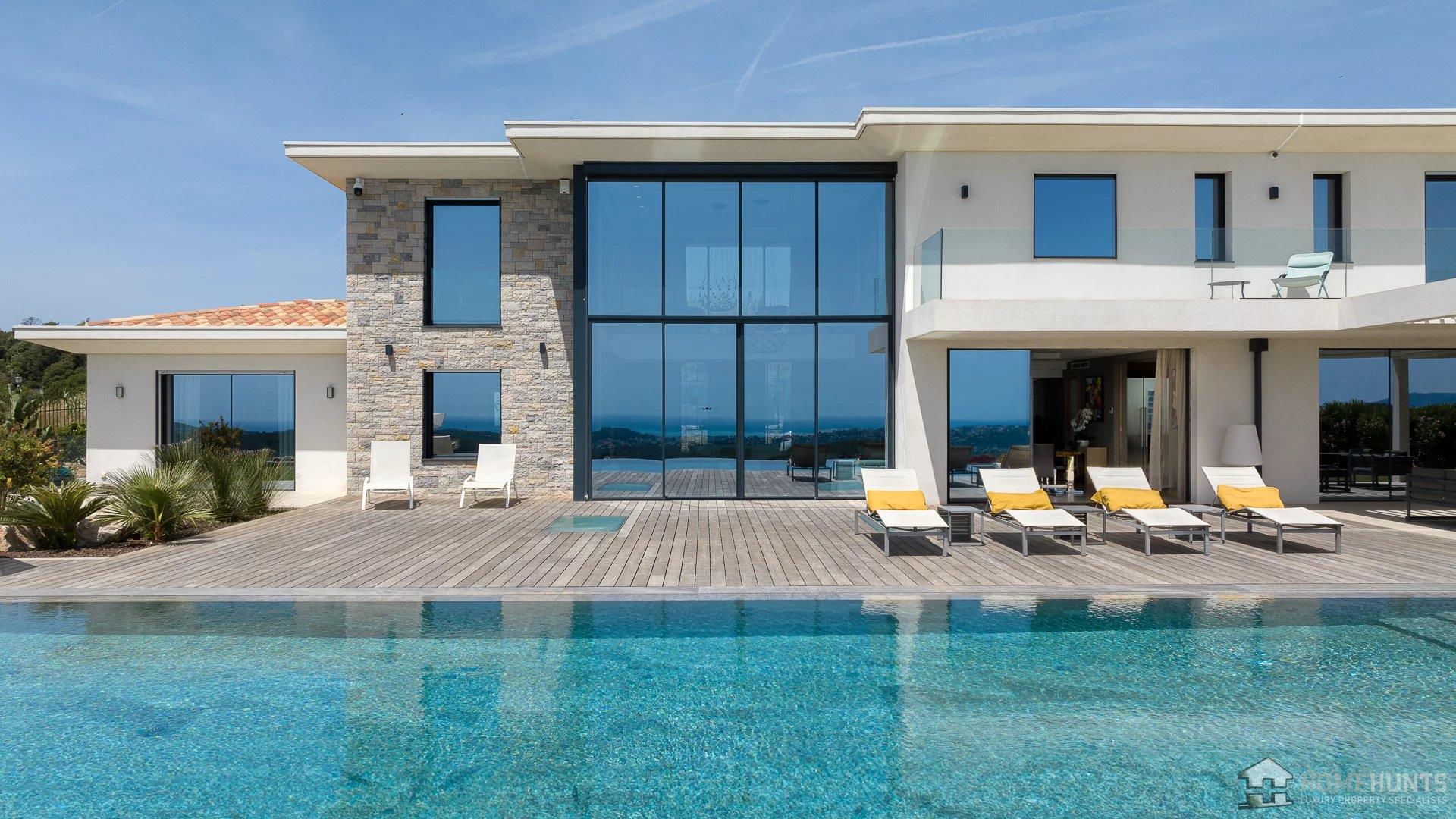 Maison à vendre, 600m², Roquefort-les-Pins