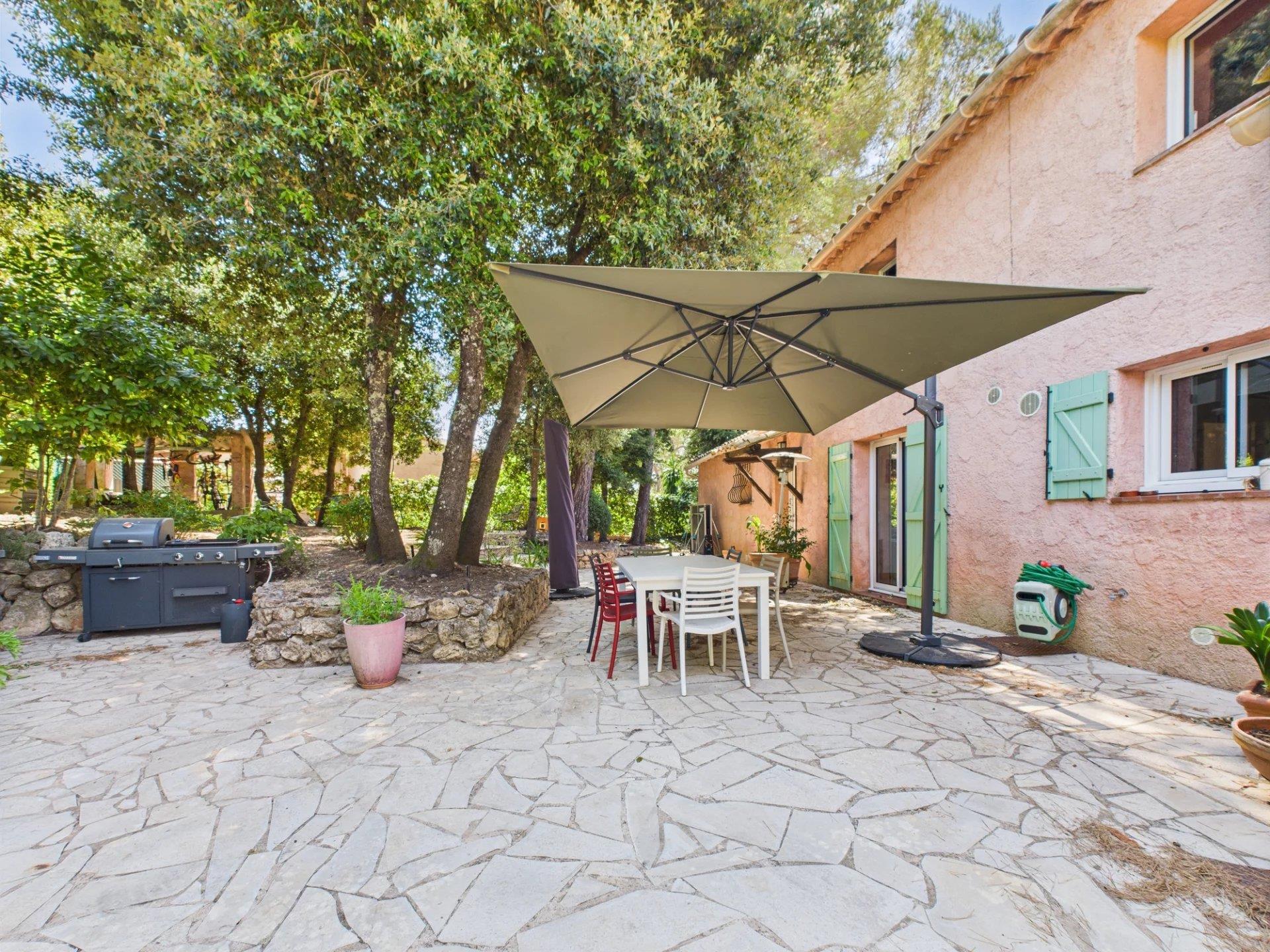 Maison à vendre, 160m², Valbonne