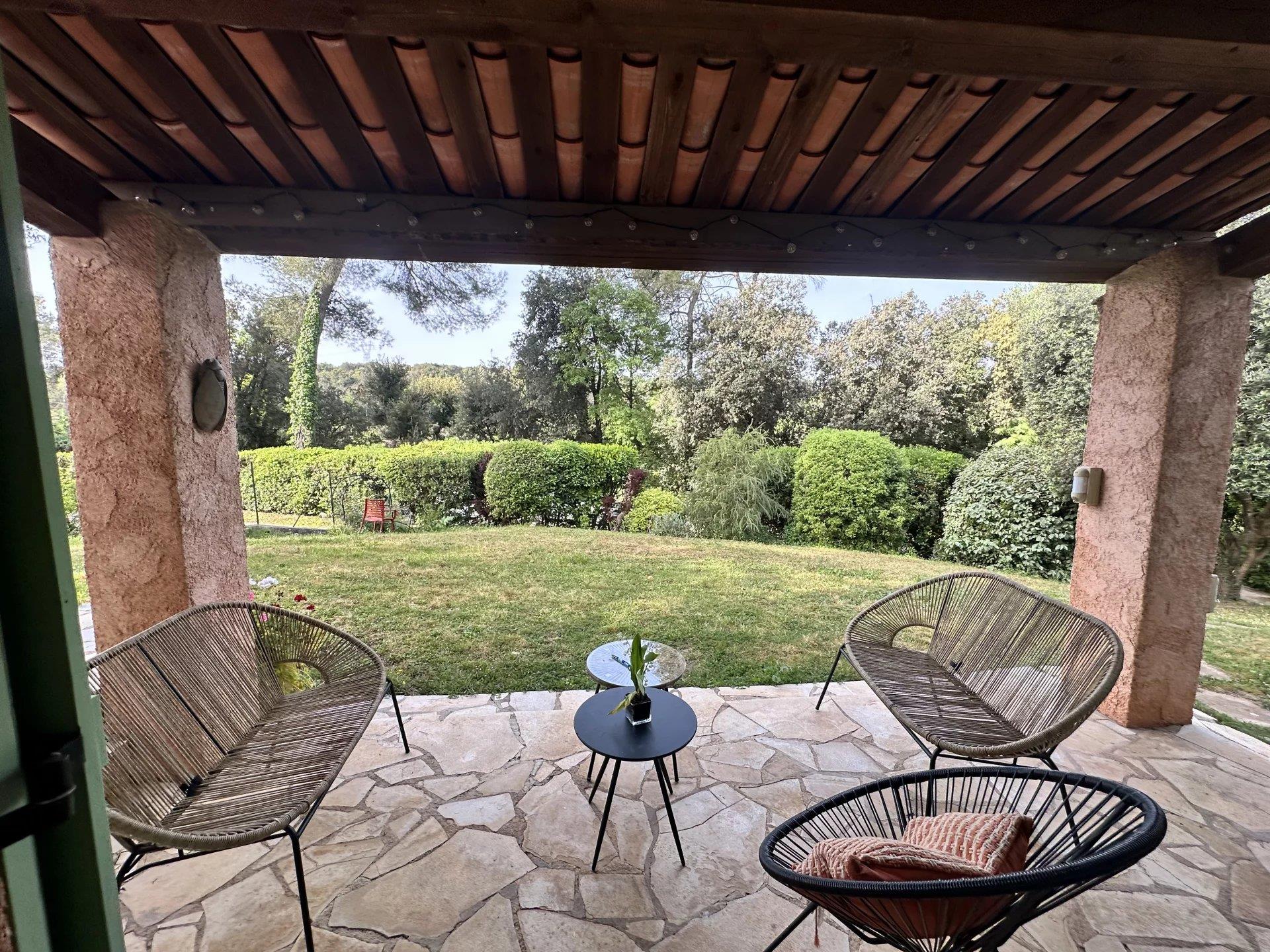 Maison à vendre, 160m², Valbonne