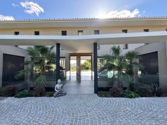 Maison à vendre, 470m², Gignac-la-Nerthe