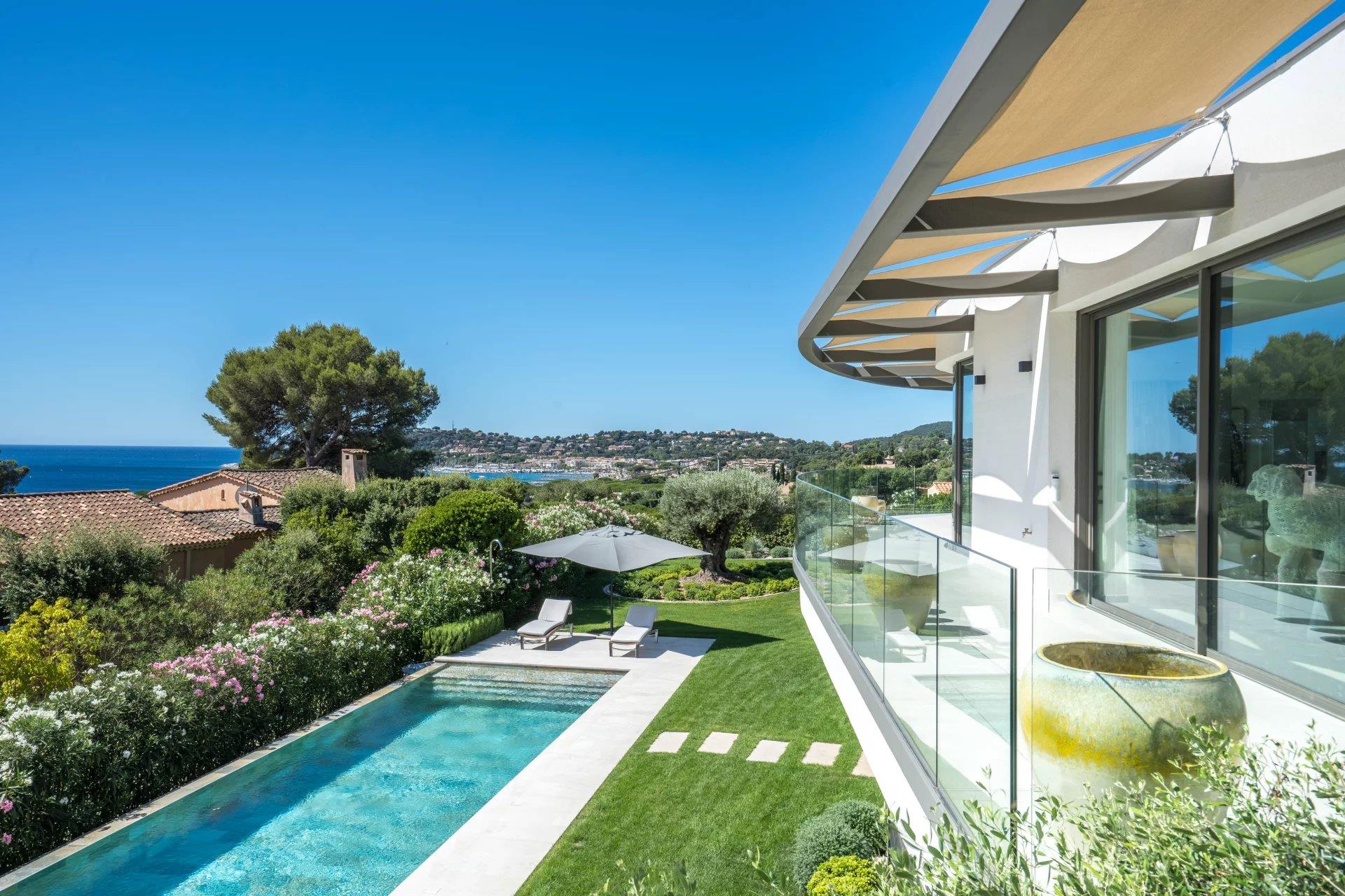 Maison à vendre, 410m², Cavalaire-sur-Mer