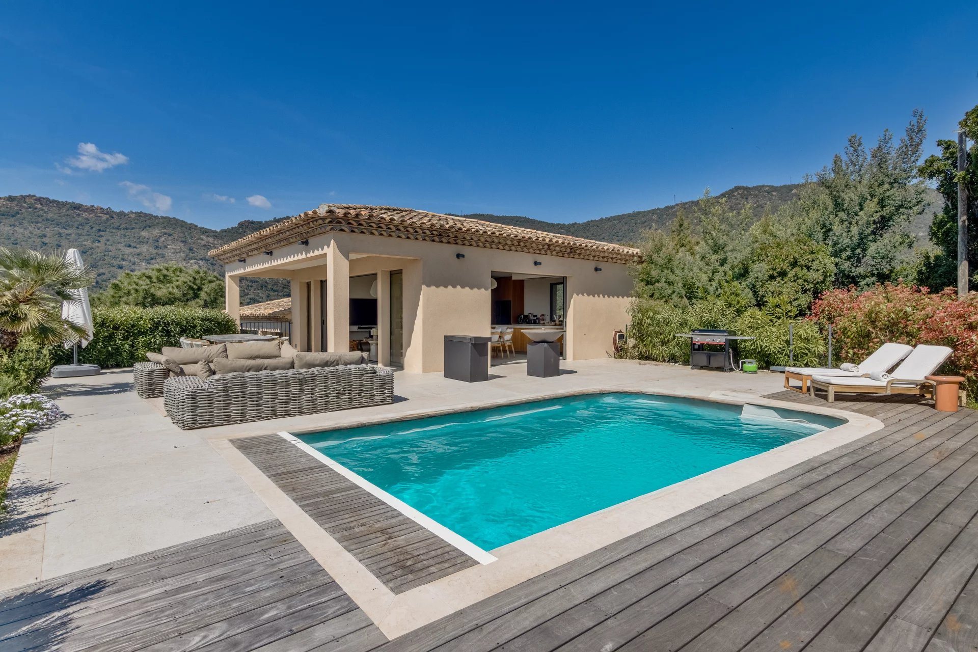 Maison à vendre, 187m², Rayol-Canadel-sur-Mer