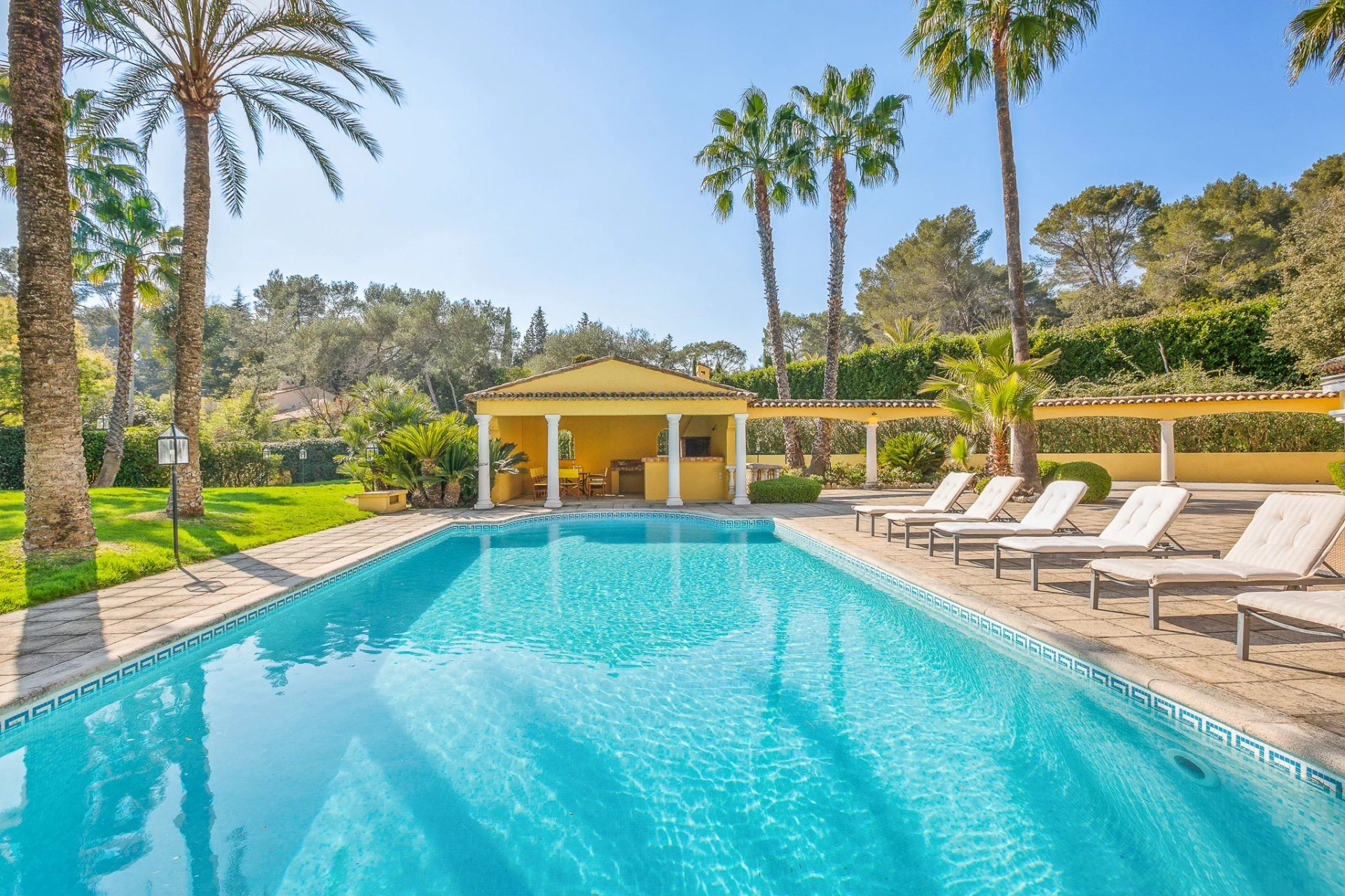 Maison à vendre, 270m², Mougins