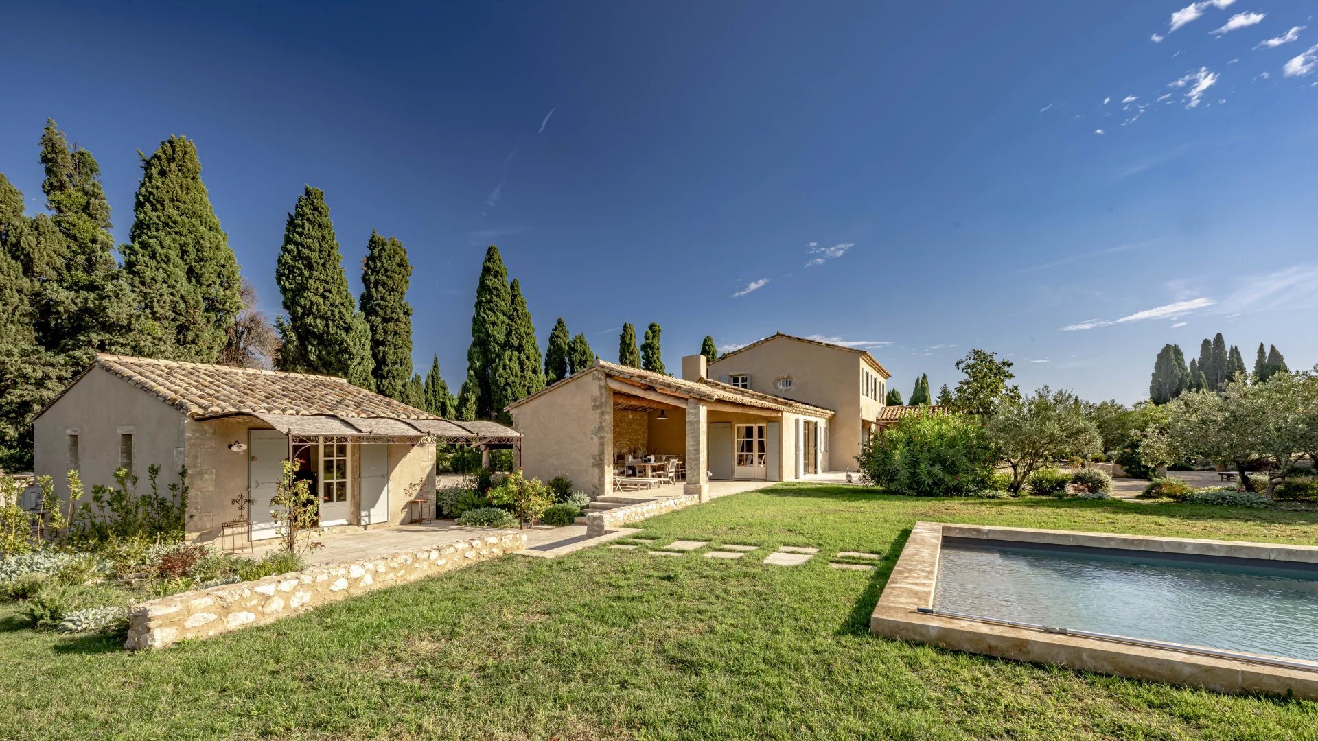 Maison à vendre, 221m², Eygalières