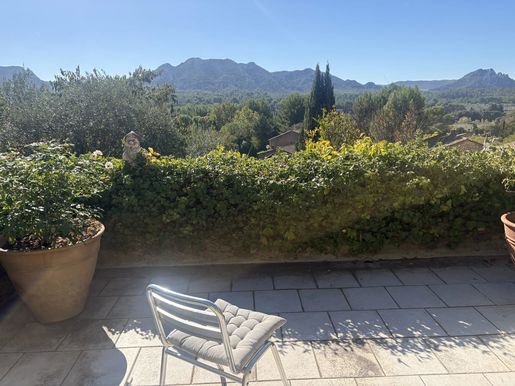 Maison 5 pièces 171 m² · à Eygalières · 171 m² · 1 489 950 €