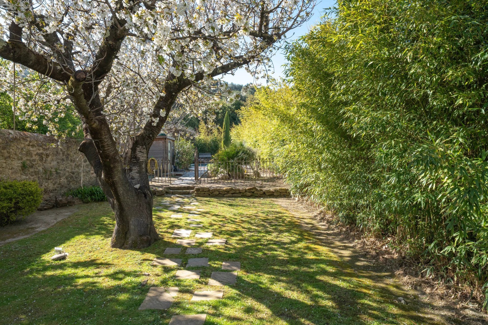 Maison à vendre, 340m², Alleins