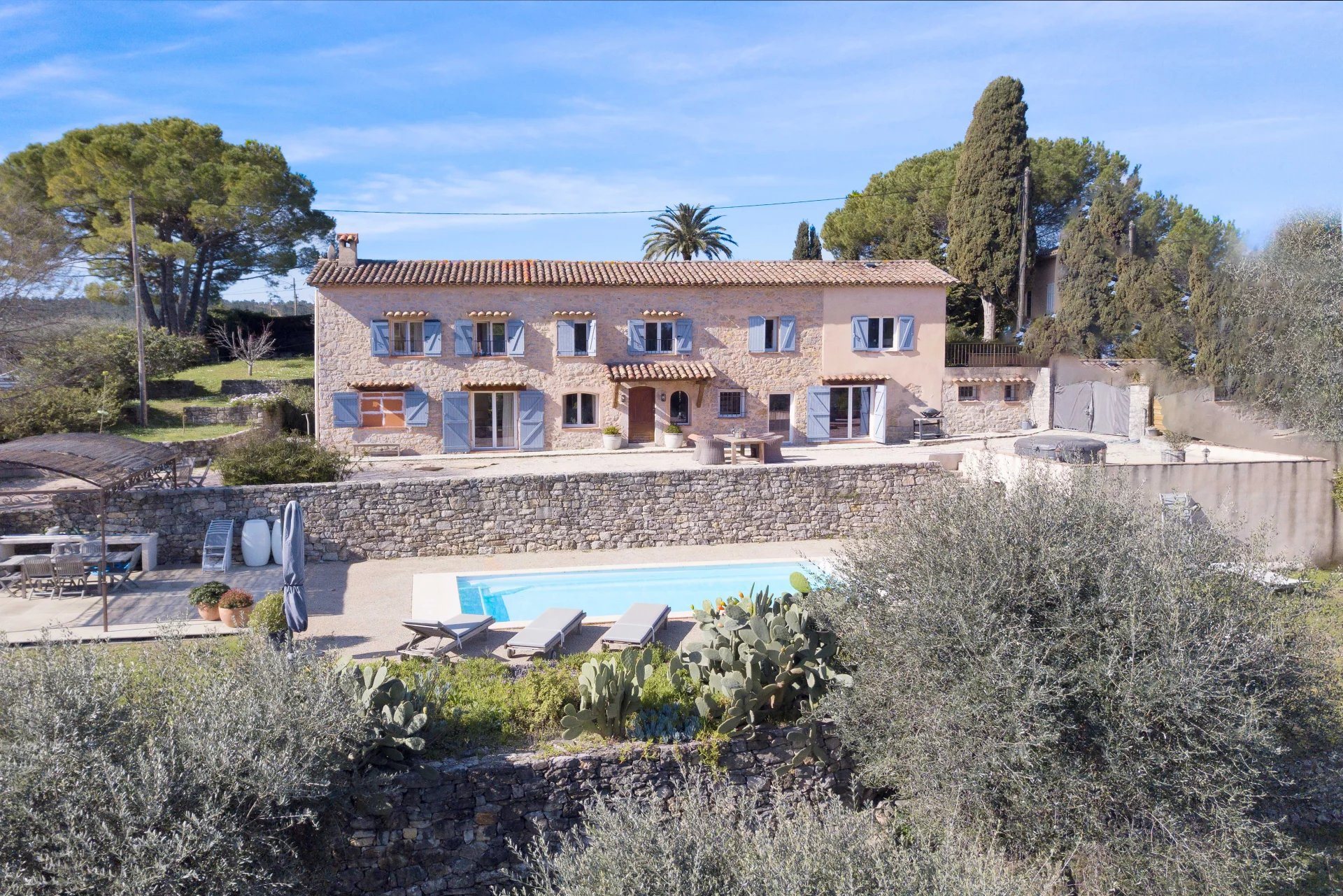Maison à vendre, 200m², Grasse