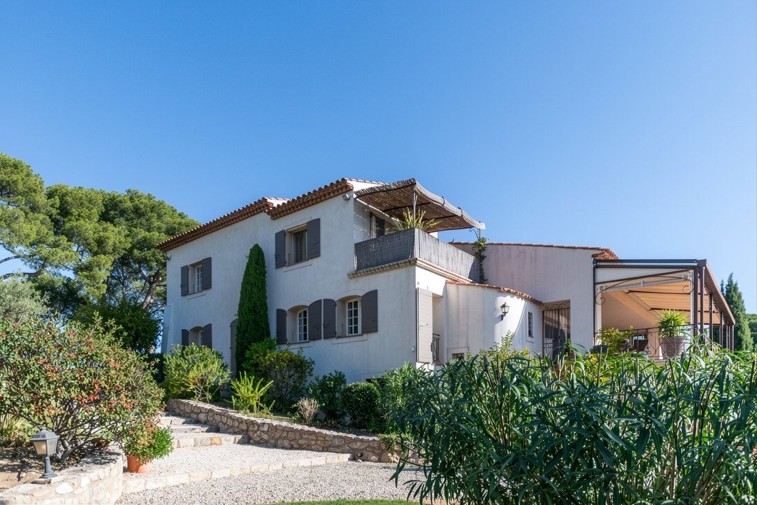 Maison à vendre, 560m², Gignac-la-Nerthe