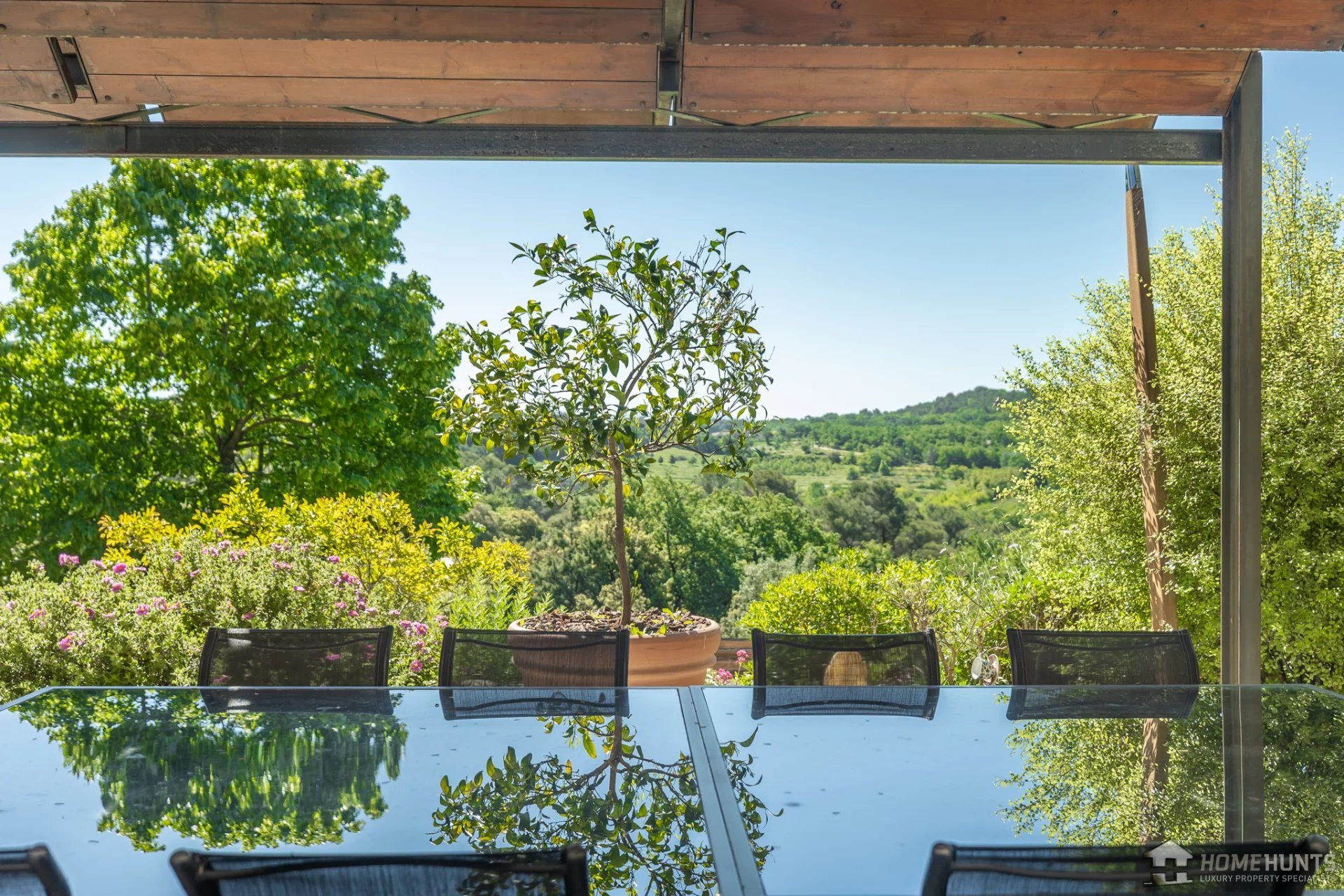 Maison à vendre, 317m², Murs