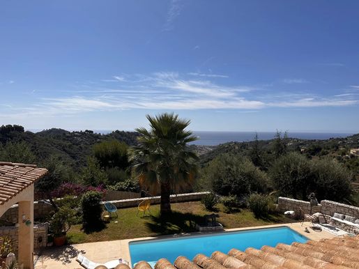 Maison 220 m² · à Sainte-Agnès · 220 m² · 1 260 000 €