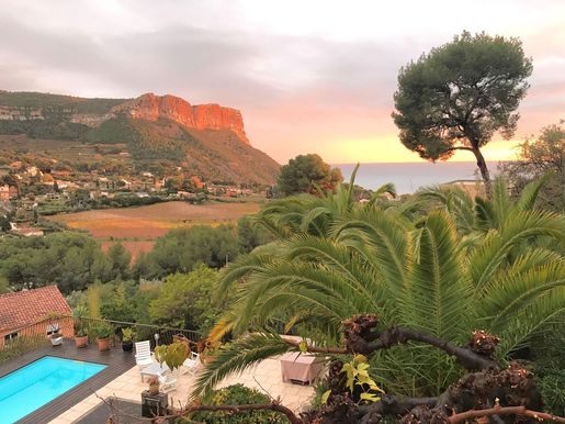 Maison 194 m² · à Cassis · 194 m² · 2 100 000 €