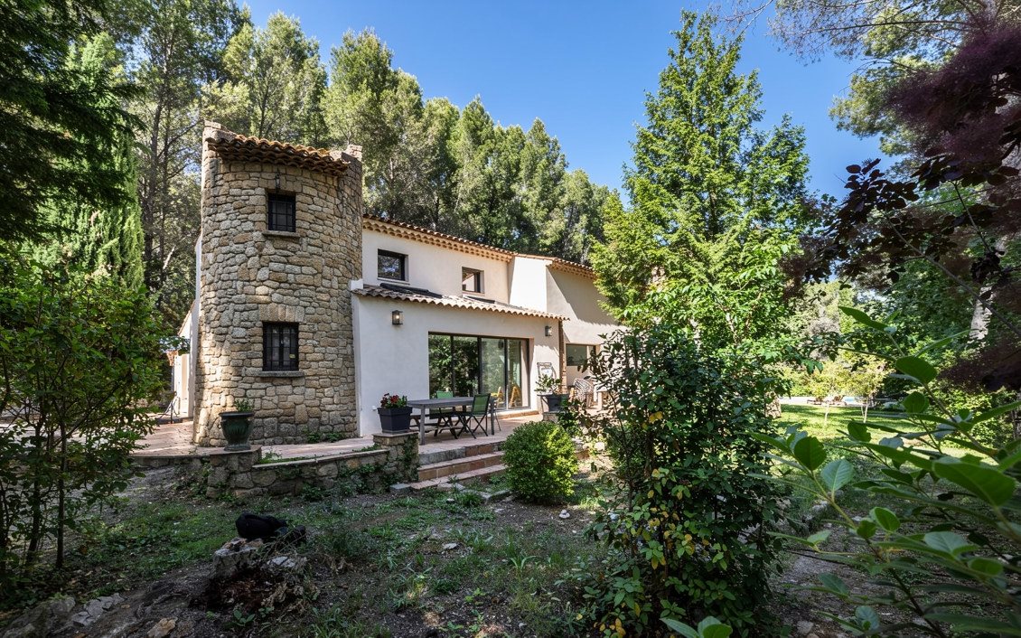 Maison à vendre, 260m², Éguilles