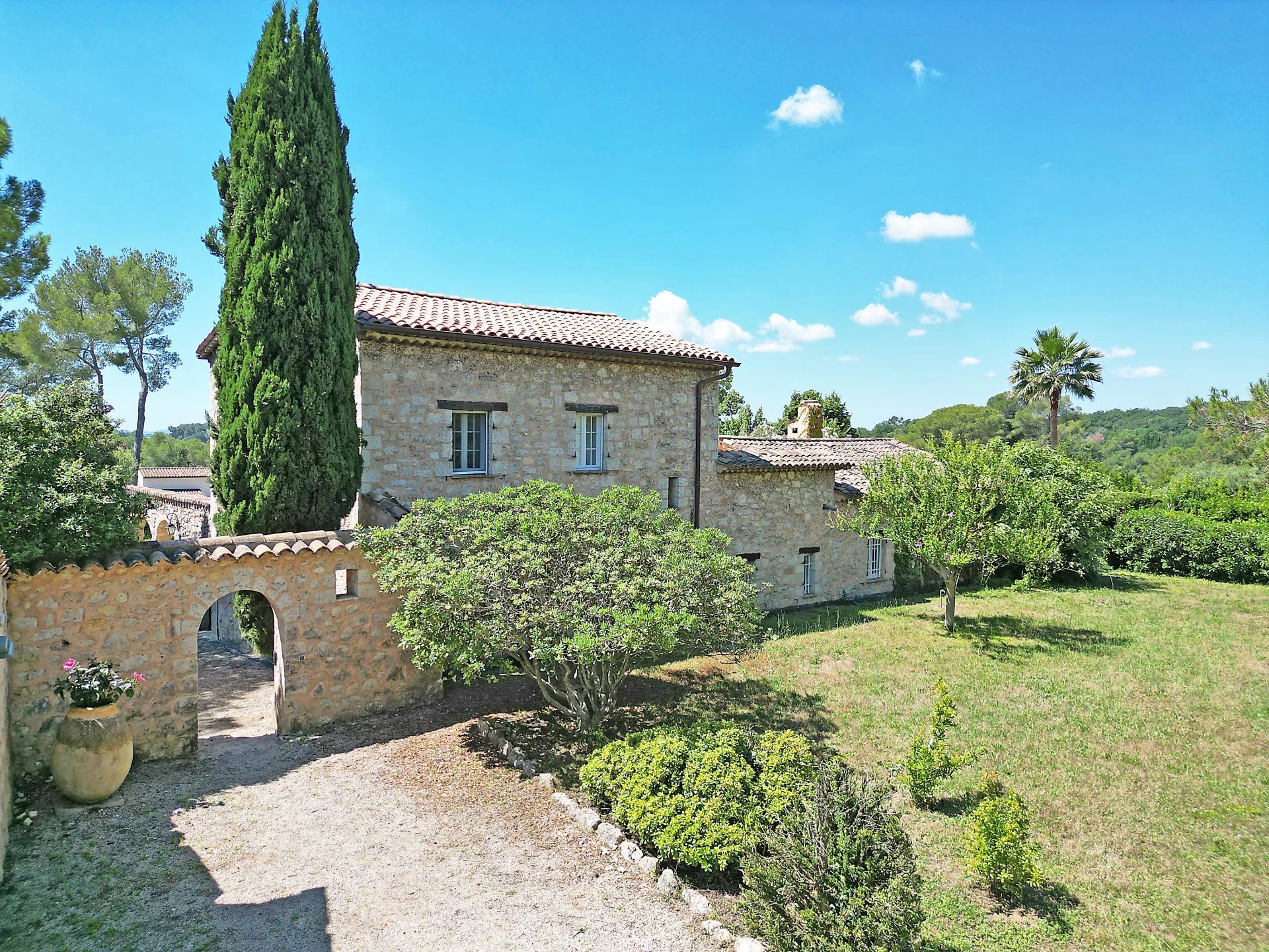 Maison à vendre, 292m², Le Rouret