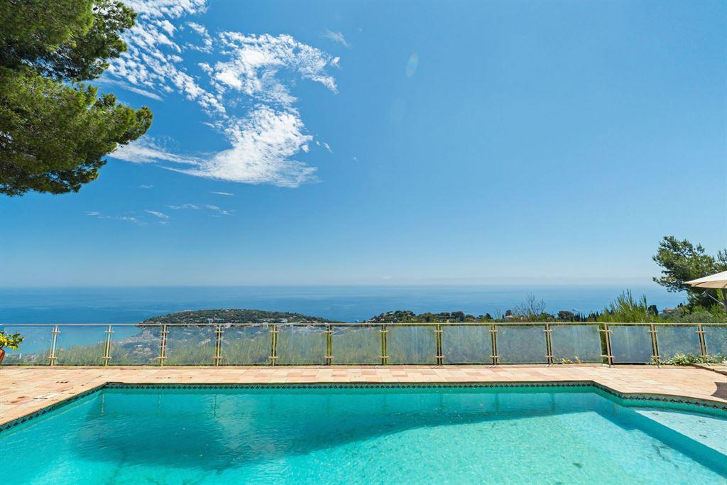 Maison à vendre, 390m², Roquebrune-Cap-Martin