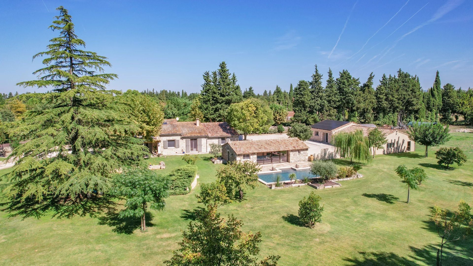 Maison à vendre, 210m², Mollégès