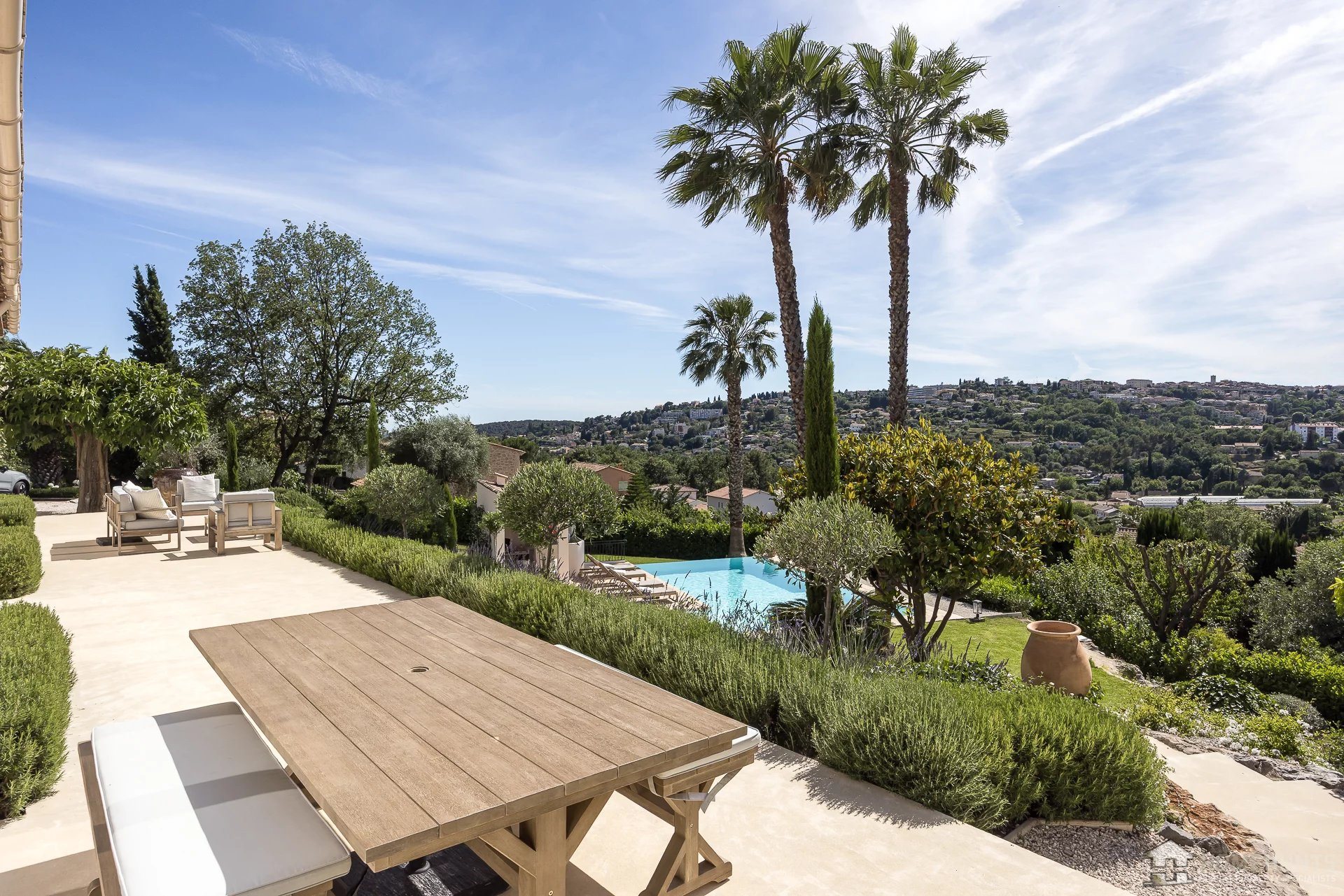 Maison à vendre, 270m², Vence