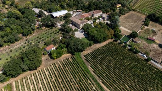 Terrain 13 pièces 875 m² · à Aspères · 875 m² · 3 900 000 €