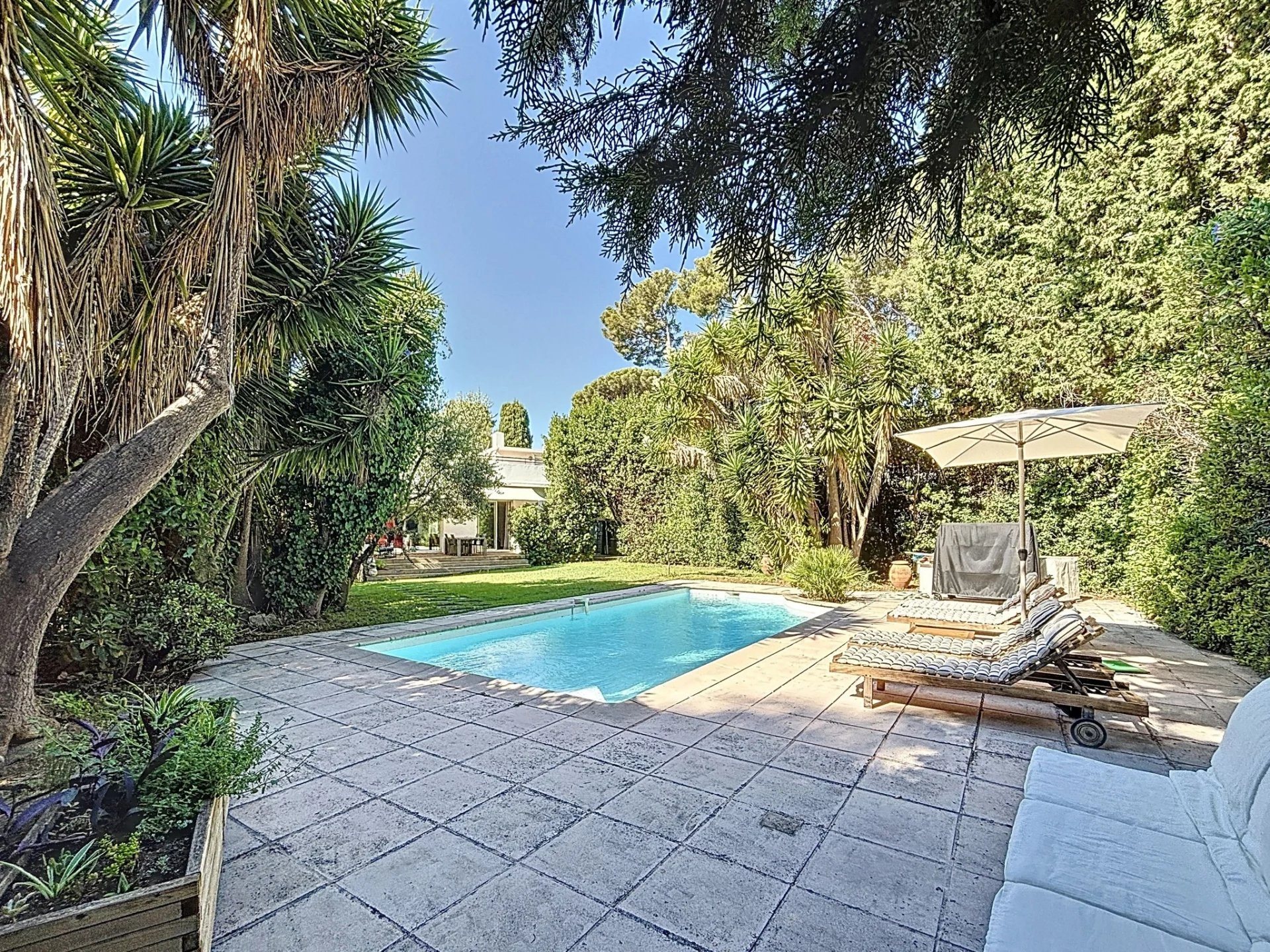 Maison à vendre, 140m², Cap d'Antibes