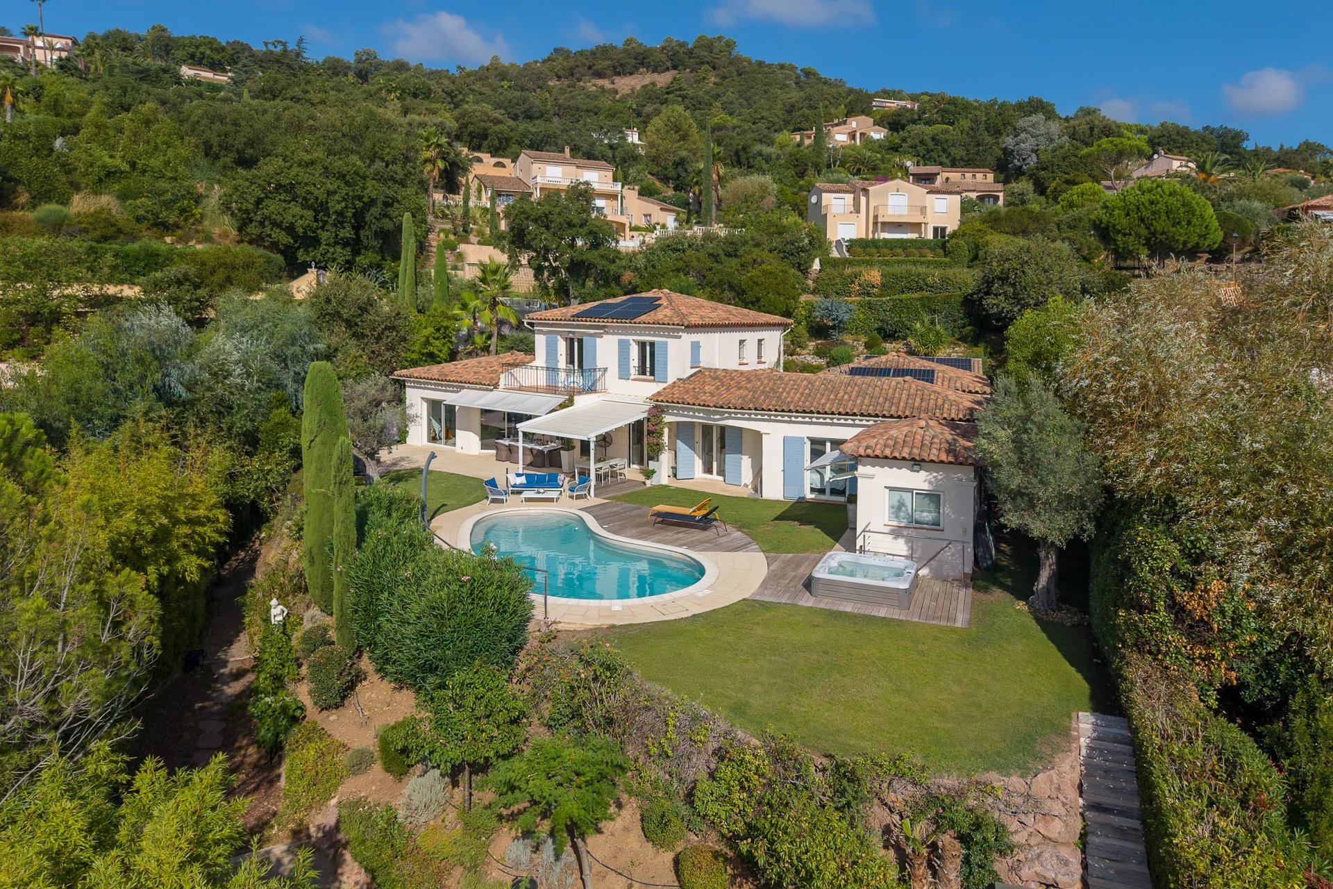 Maison à vendre, 218m², Les Adrets-de-l'Estérel