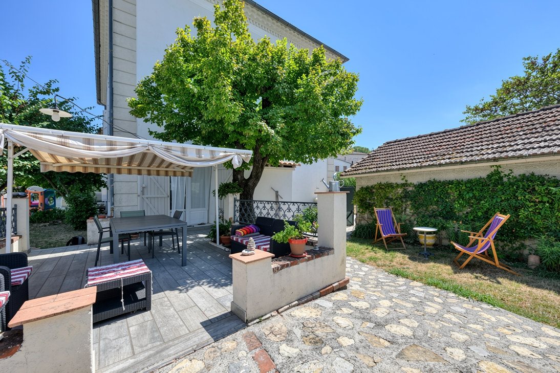 Maison à vendre, 328m², Vézénobres