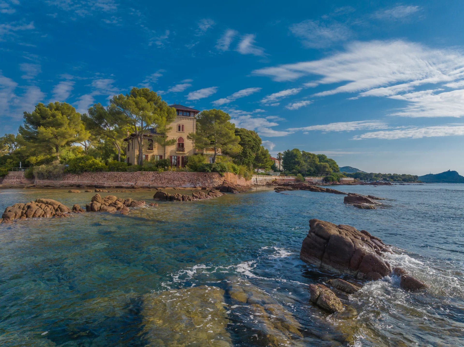 Maison à vendre, 426m², Saint-Raphaël