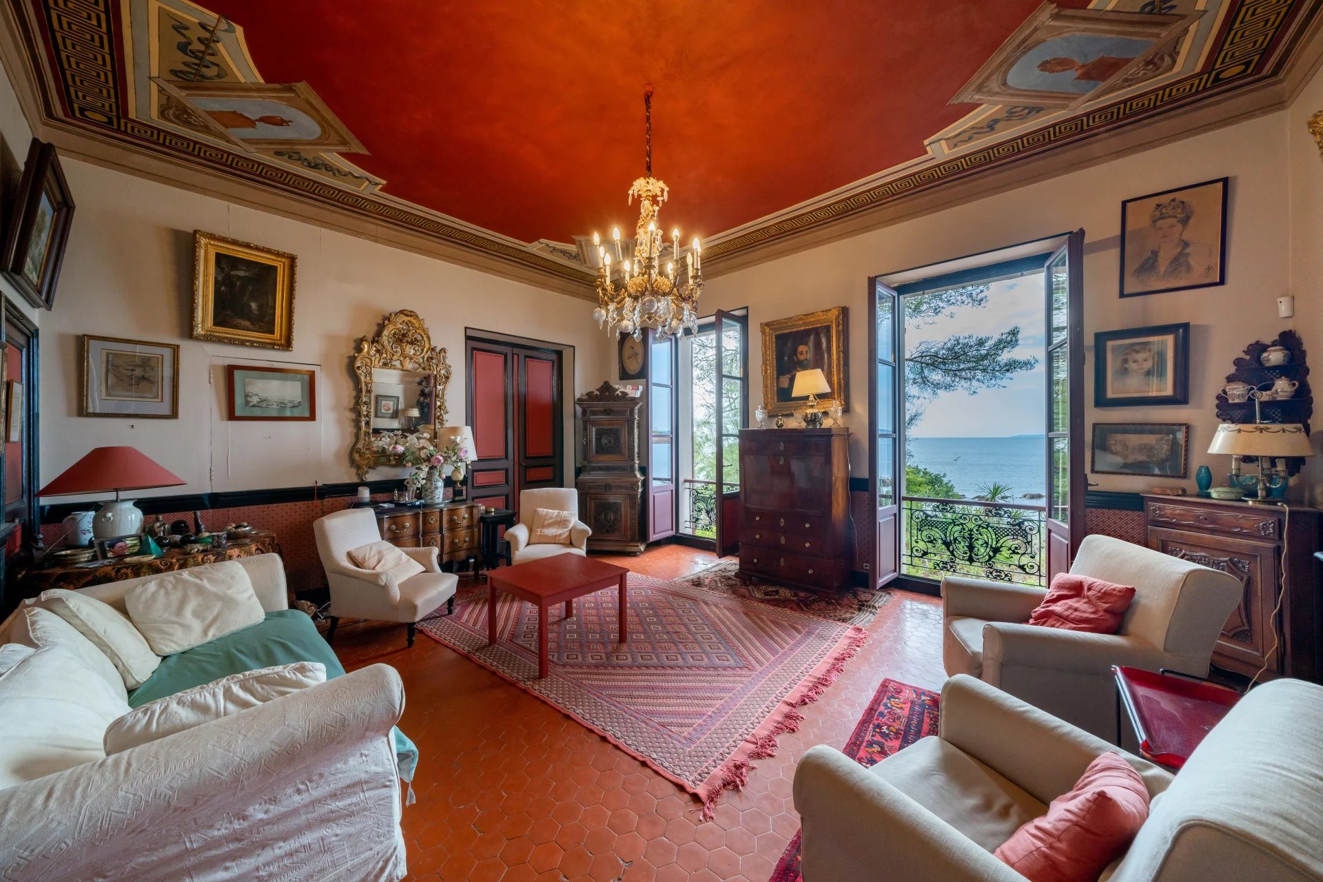 Maison à vendre, 426m², Saint-Raphaël