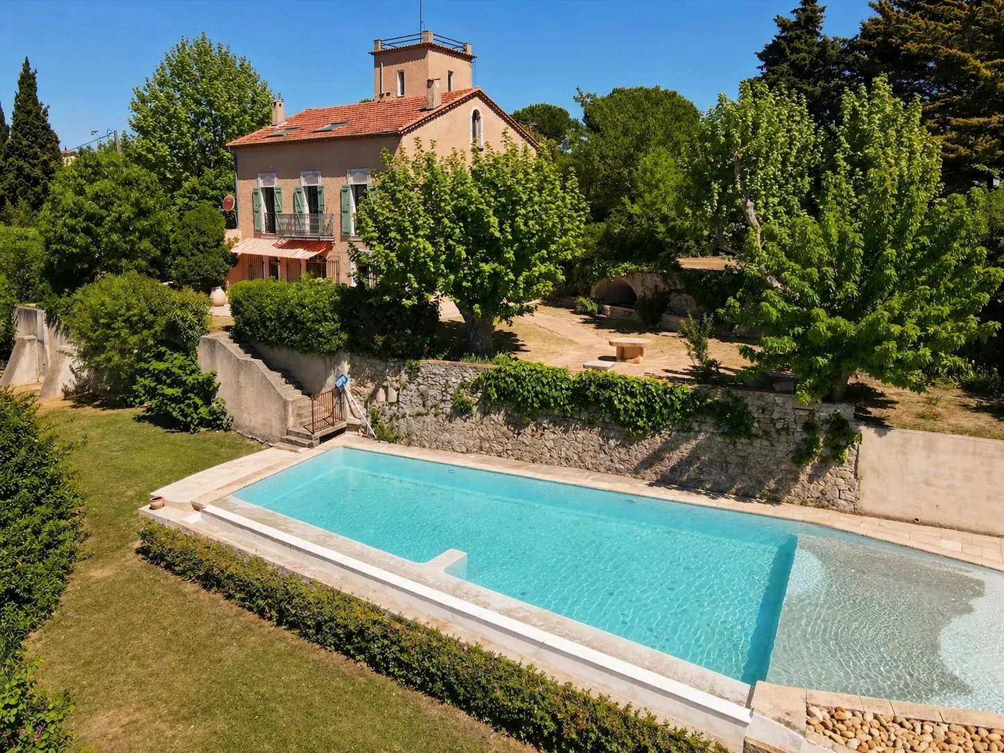 Maison à vendre, 300m², Montauroux