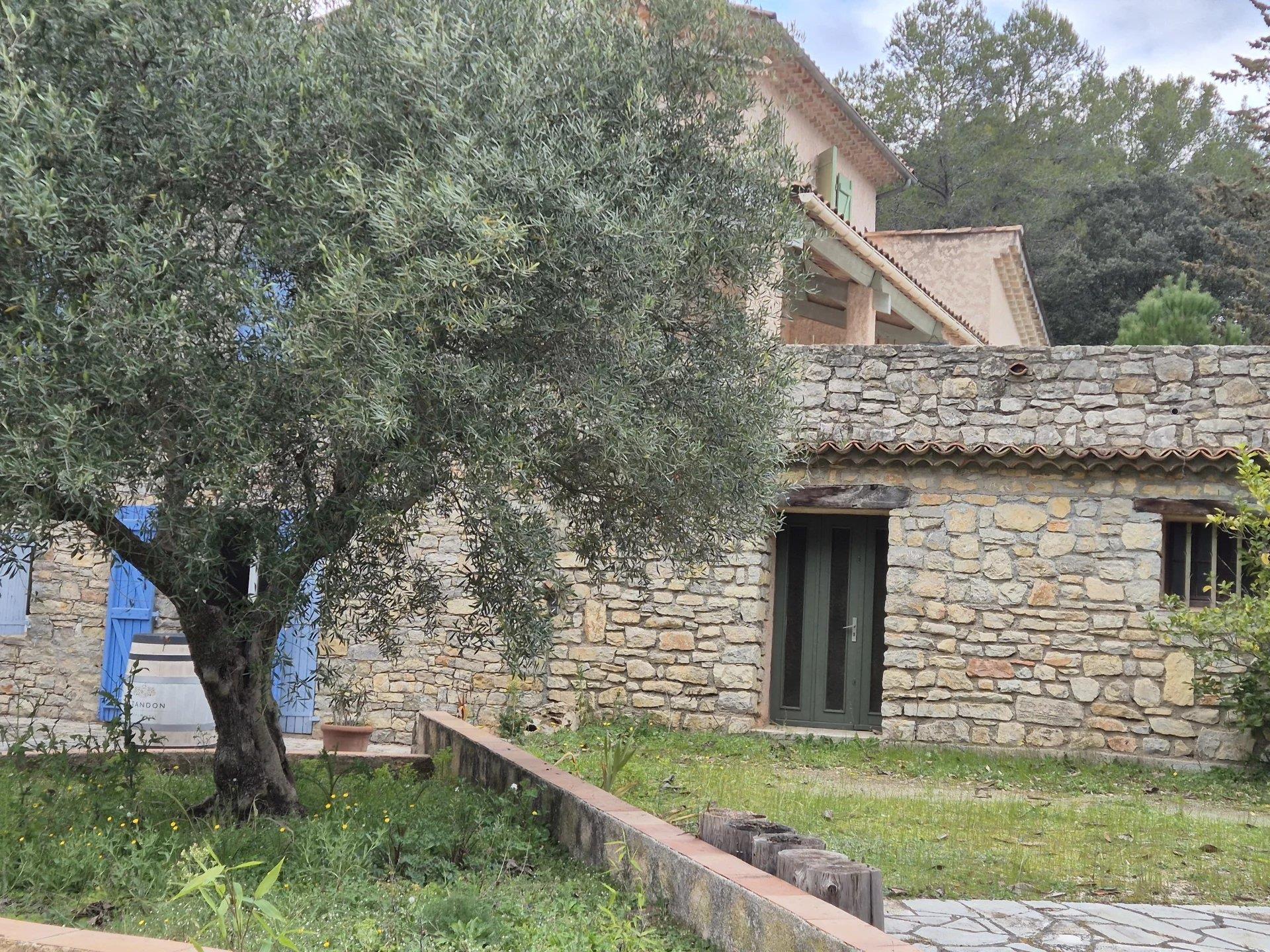 Maison à vendre, 270m², Lorgues