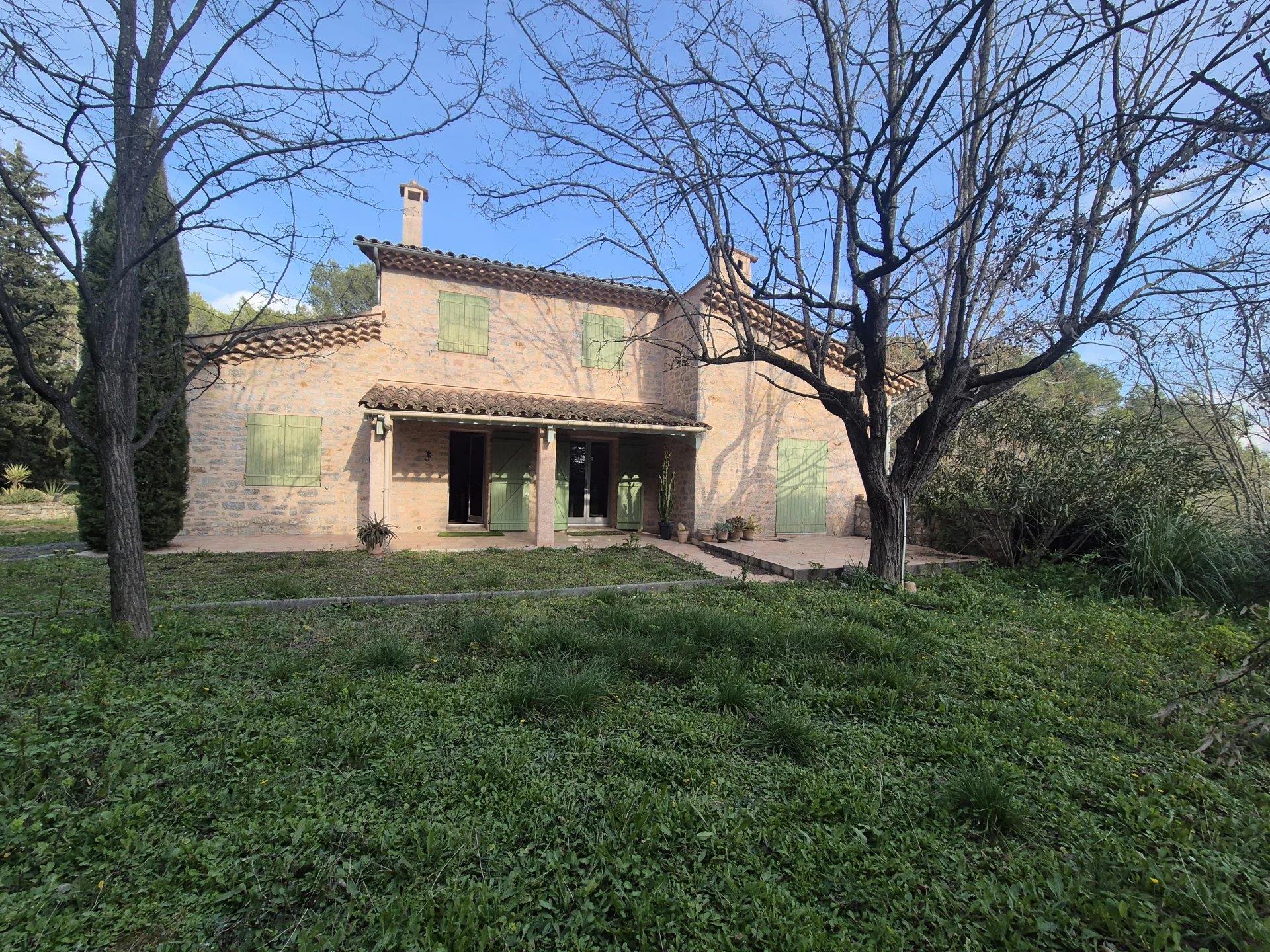 Maison à vendre, 270m², Lorgues