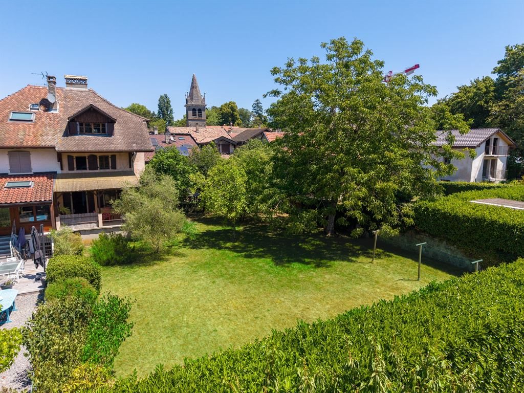 Maison à vendre, 170m², Nernier
